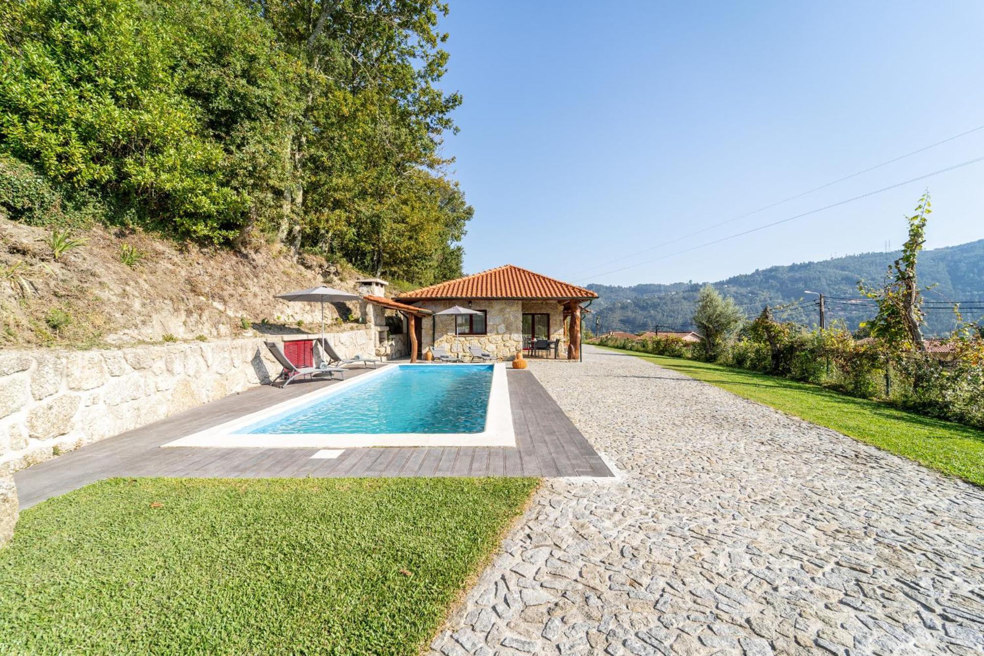 Assento Do Cavado By House And People Villa Valdosende Buitenkant foto